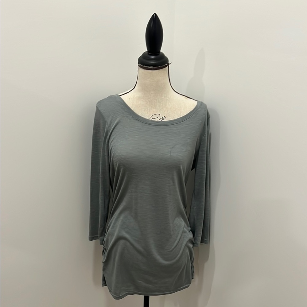 Gray Ruched 3/4 Sleeve Tunic